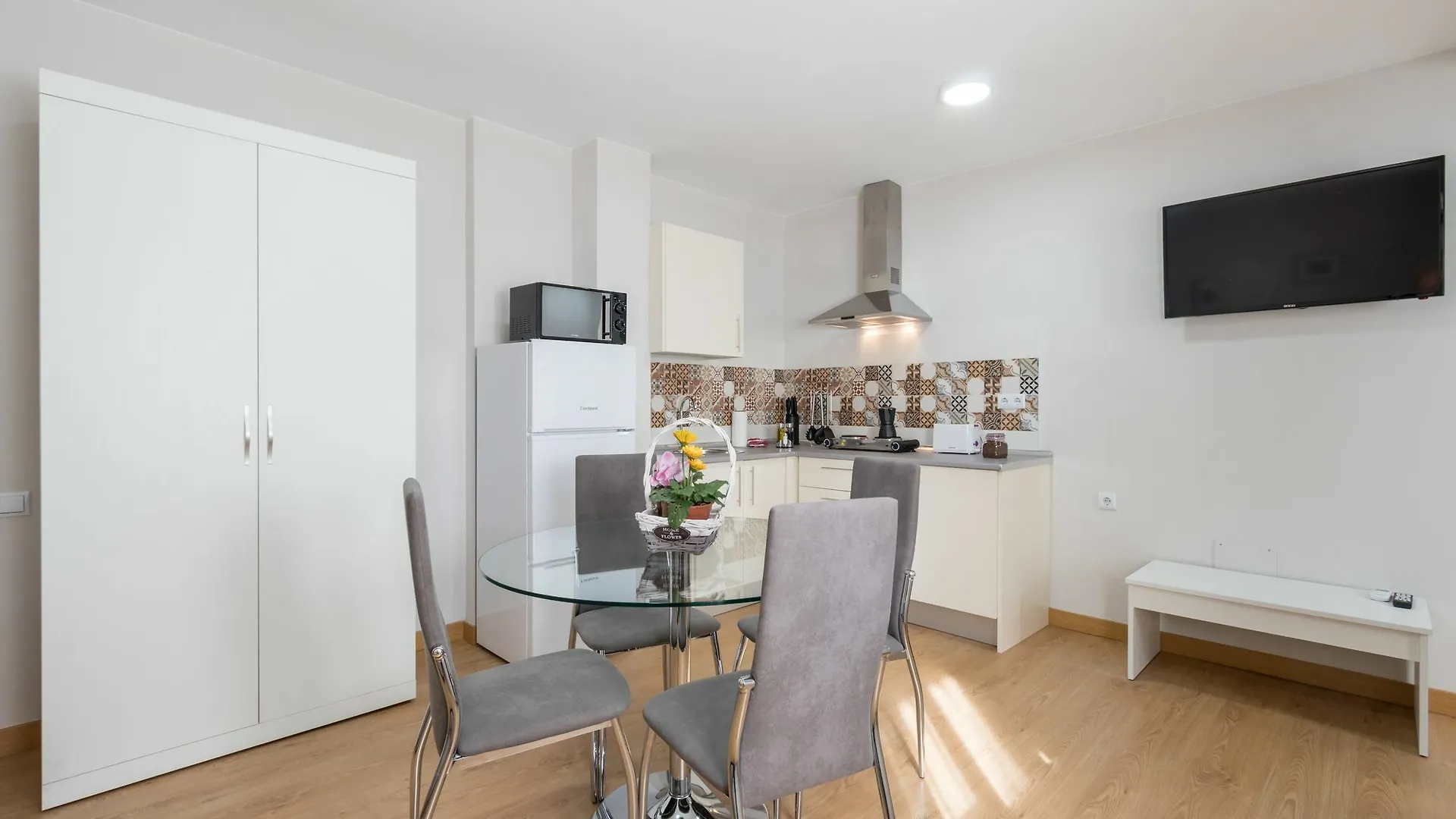 Citycentre2B Granada Apartment